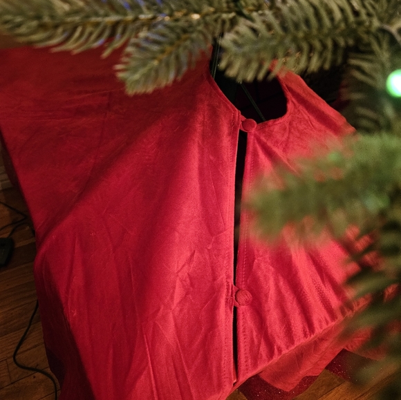 NWOT "Glitzhome" Red Tree Skirt - Picture 3 of 3